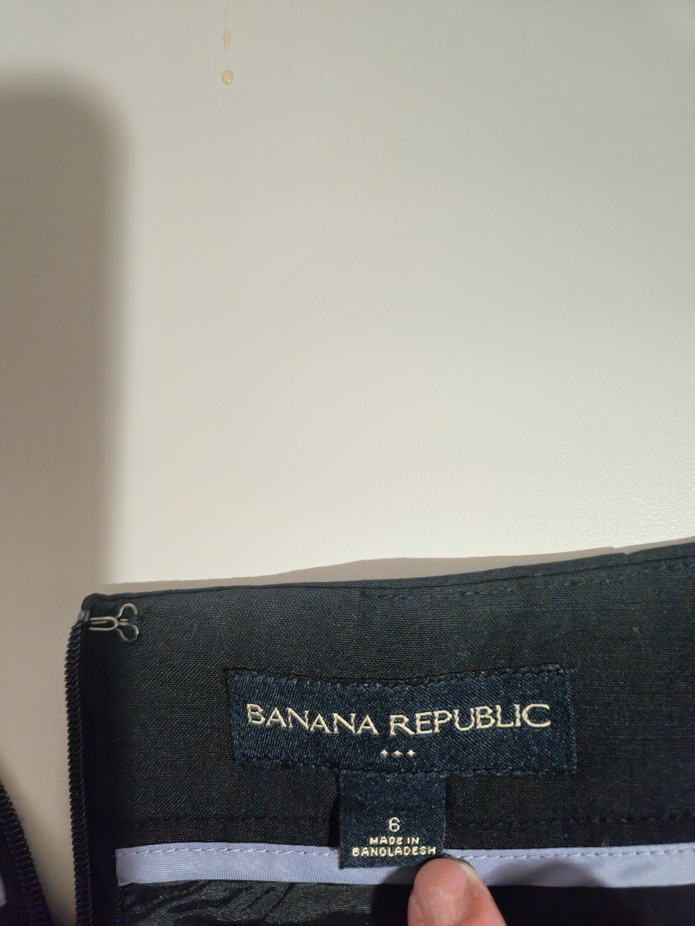 Banana Republic Black Wool Blend Straight Pencil Skirt Women's Size 6 - Picture 4 of 7